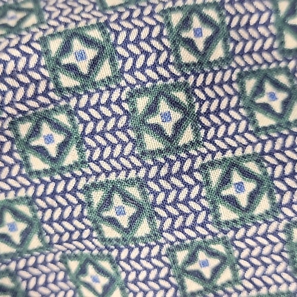 Specialty Collection Green Button Short Sleeve Shirt Meduim - Picture 2 of 4